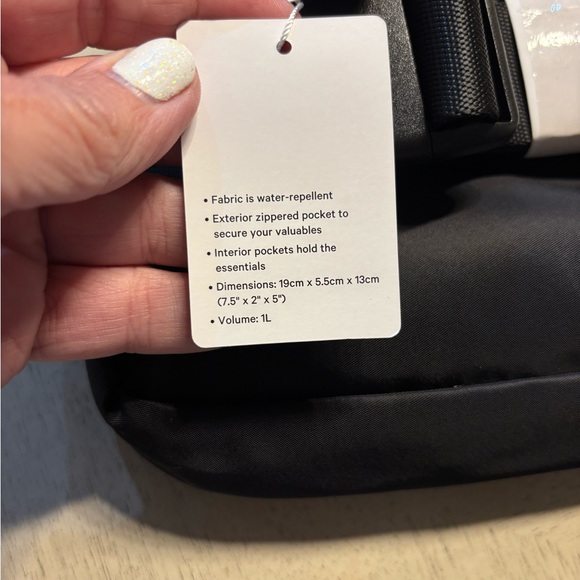 lululemon athletica Black Belt Bag - Picture 12 of 13